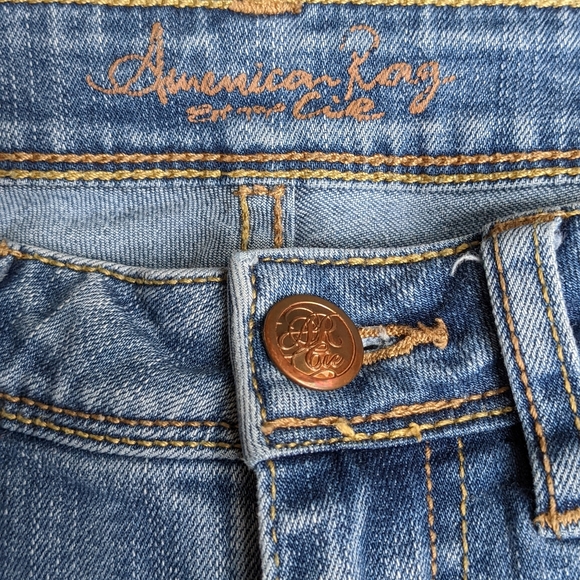American Rag Jeans Size 9 - Picture 4 of 6